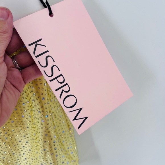 KISSPROM EOS YELLOW SHEATH SWEETHEART SEQUINED CUT OUT SHORT DRESS SIZE 00 - Picture 7 of 14